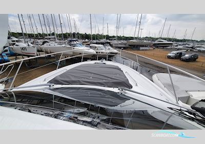 Bavaria R40 Motorboot 2020, mit Volvo Penta motor, England