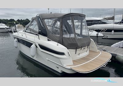 Bavaria S29 Motorboot 2020, mit Mercruiser motor, England