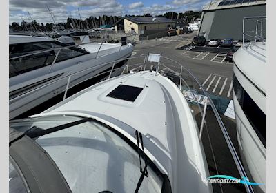 Bavaria S30 Motorboot 2021, mit Volvo Penta motor, England