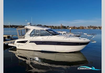 Bavaria S33 HT Motorboot 2021, mit Volvo motor, England