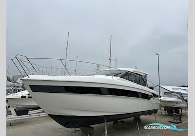 Bavaria S40 Coupe Motorboot 2017, mit Volvo Penta motor, England