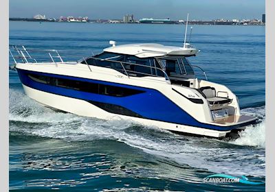 Bavaria SR 35 Hardtop Motorboot 2024, mit Volvo motor, Deutschland