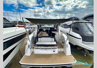 Bavaria SR 35 Hardtop Motorboot 2024, mit Volvo motor, Deutschland