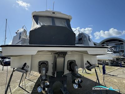 Bavaria SR36 HT Motorboot 2024, mit Volvo Penta motor, England