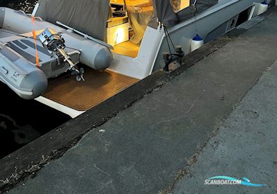 Bavaria Virtess 420 Fly Super Motorboot 2013, mit Volvo Penta D6-400 motor, Dänemark