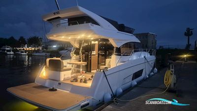 Bavaria Virtess 420 Fly Motorboot 2024, mit 2 x D6-380 Evc+Joystick Ca 60h motor, Sweden
