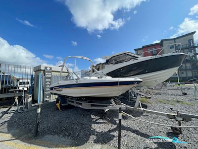 Bayliner 175 Bowrider Motorboot 2004, mit MerCruiser motor, England