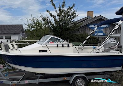 Bayliner 2052 Trophy Motorboot 2007, mit Mariner Four Stroke motor, Dänemark