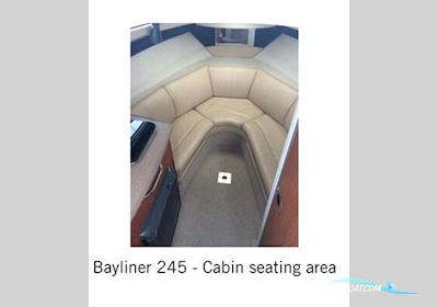 Bayliner 245 Motorboot 2006, mit MerCruiser motor, England