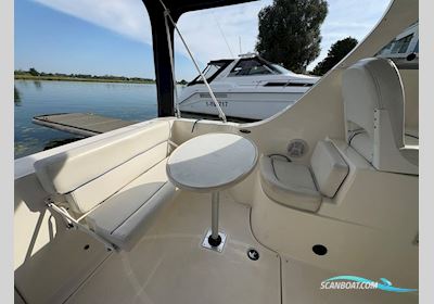 Bayliner 246 Discovery Motorboot 2007, Niederlande