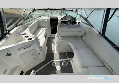 Bayliner 255 Motorboot 2010, mit Mercruiser motor, England