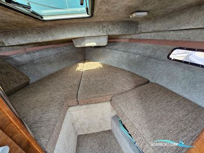 Bayliner 2556 Flybridge Motorboot 1990, mit Mercruiser 5Ltr V8 motor, England