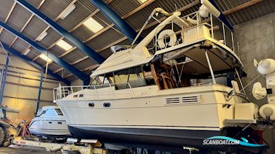 Bayliner 3288 Motoryacht  Motorboot 1990, mit US Marine Hino motor, Dänemark