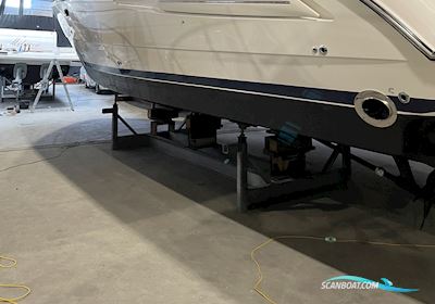Bayliner Avanti 4085 Motorboot 1998, mit Cummins motor, Dänemark