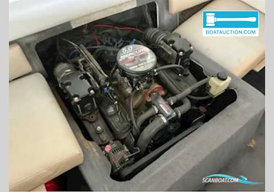 Bayliner Bowrider Motorboot 2000, mit Mercruiser motor, Belgien
