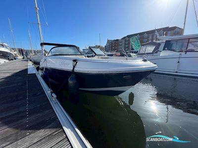 Bayliner VR 5 Motorboot 2017, mit Mercruiser motor, England