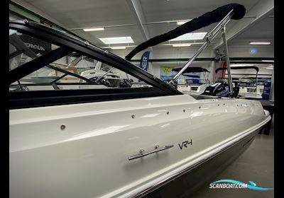 Bayliner VR4 Bowrider Motorboot 2022, Dänemark