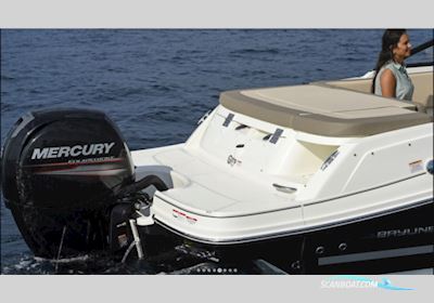 Bayliner VR5 Cuddy OB (sat 52.430.- Ned ) Motorboot 2025, Dänemark