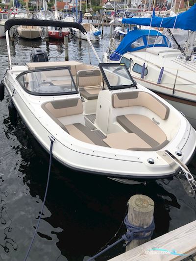 Bayliner VR5 OB Bowrider Motorboot 2020, mit Yamaha F150XL-Efi motor, Dänemark