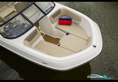 Bayliner VR5 OB Motorboot 2024, Dänemark