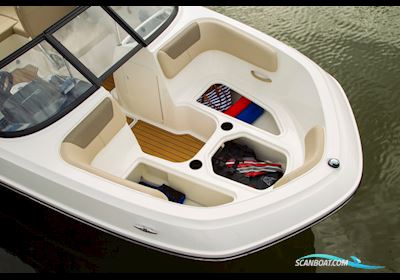 Bayliner VR5 med MerCruiser sterndrive Motorboot 2024, Dänemark