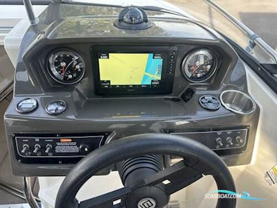 Bayliner VR5 Motorboot 2017, mit Mercruiser motor, England