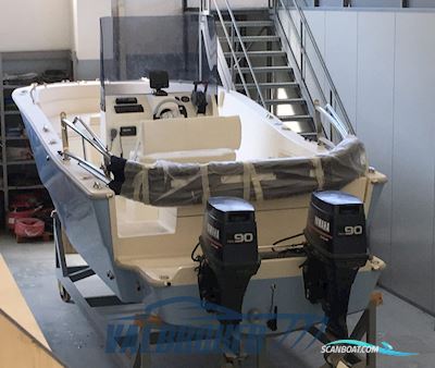 Bazzerla Fl 765 Motorboot 2019, mit Yamaha 9Aetol motor, Italien