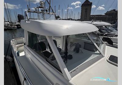 Beneteau Antares 710 Motorboot 2005, mit Nanni 4 380 Tdi motor, England