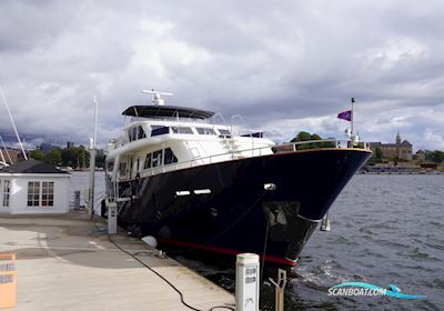 Benetti 79 Sail Division Motorboot 2001, mit Mann D2866 Lxe 278 kW motor, Norwegen