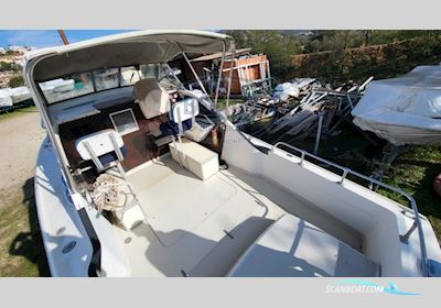 Bertram Bahia Mar 25 Motorboot 1967, mit Mercruiser motor, Frankreich