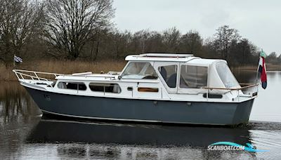 Boarnkruiser Okak Motorboot 1974, mit Peugeot motor, Niederlande