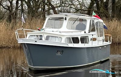 Boarnkruiser Okak Motorboot 1974, mit Peugeot motor, Niederlande