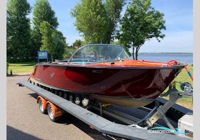 Boesch  580 Acapulco de Luxe Motorboot 1967, mit Boesch Marine 250 motor, Niederlande