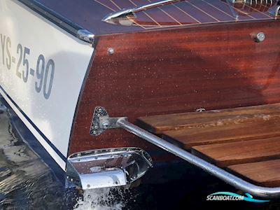 Boesch 590 Motorboot 1986, mit Boesch Marine 454 motor, Niederlande