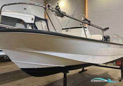 Boston Whaler 190 Montauk Motorboot 2018, mit Mercury F115 Efi motor, Finland