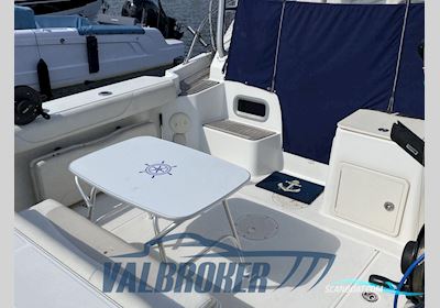 Boston Whaler 285 Conquest Motorboot 2007, mit Mercury Verado 225 motor, Estonia