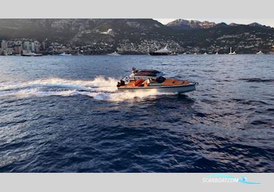 Brabus Shadow 1000 Sun Top Motorboot 2024, mit Mercury Verado motor, Frankreich