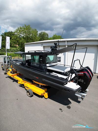 Brabus Shadow 500 Cabin Motorboot 2022, mit Mercury motor, Frankreich