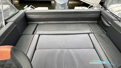Buster Magnum Motorboot 2021, mit Yamaha motor, Sweden