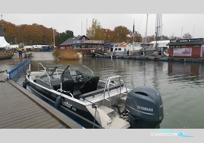 Buster Xxl Motorboot 2017, mit Yamaha motor, Sweden
