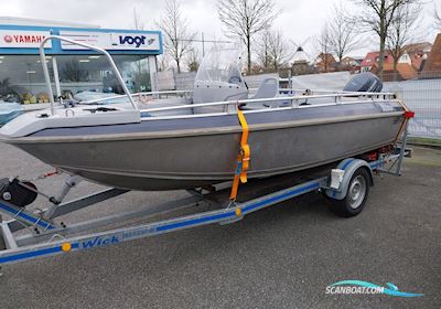 Buster Motorboot 2010, mit Yamaha F30Aetl motor, Deutschland