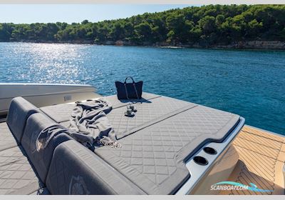 CANADOS 493 GLADIATOR GRANDE Motorboot 2021, Niederlande