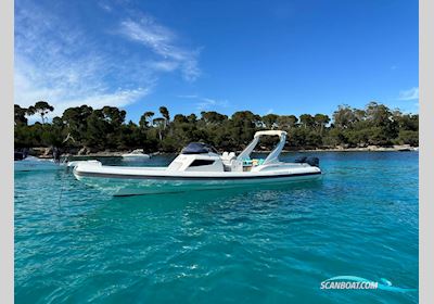 Capelli Tempest 40 Motorboot 2016, Frankreich