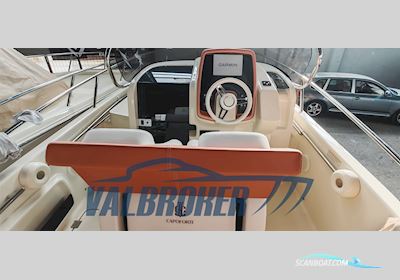 Capoforte CX 240 Motorboot 2022, Italien