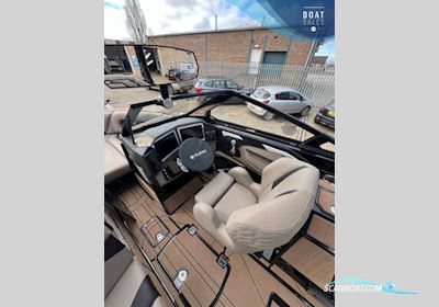 Centurion Ri245 Motorboot 0, mit Pcm ZZ6 motor, England