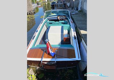 Century Coronado Motorboot 1964, Niederlande