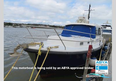 Channel Islands 32 Motorboot 1991, mit Ford Mermaid Plus motor, England