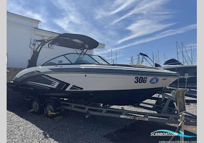 Chaparral 223 Vrx Motorboot 2016, mit 0 motor, England