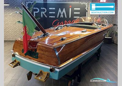Chris Craft Capri 19 Motorboot 1956, mit Owens Flagship motor, Portugal