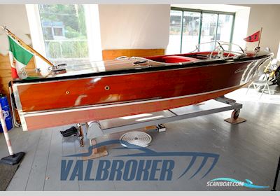 Chris Craft Wood Motorboot 1950, mit Chris Craft Hmc Cruise N Carry motor, Italien